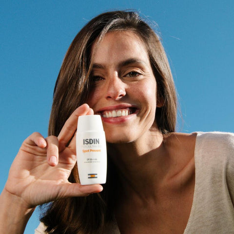 ISDIN FotoUltra 100 Spot Prevent Fusion Fluid SPF50+